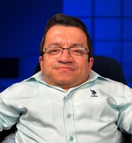 Serkan Yakın